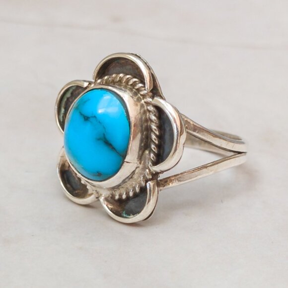 Sterling Turquoise “Petal” Ring — Size 7.25 (Southwestern) - Picture 3 of 12